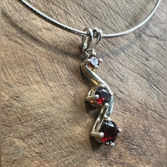 Garnet Necklace - Picture 4 of 8
